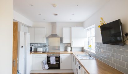 (26 of 64) Kitchen full